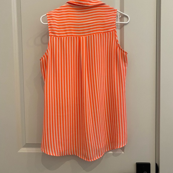 Express Blouse - Picture 2 of 4